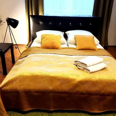 Old Town Quarter - Przemyska Street Apartment *